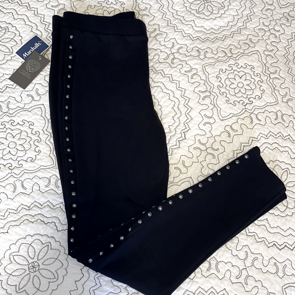 NWT Studded Vince Camuto Leggings 💎